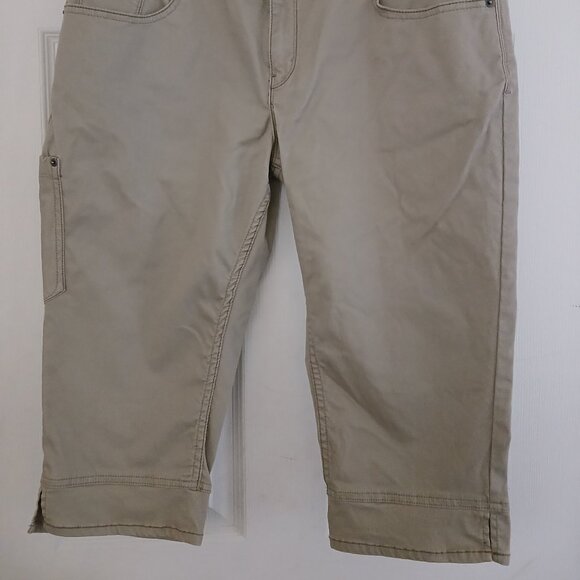 Marmot Capris Pants Size 12 Cotton Blend - Picture 4 of 12